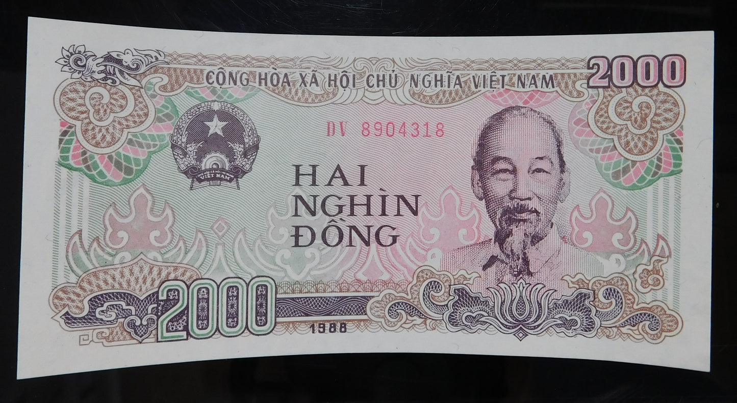 2000 Dong