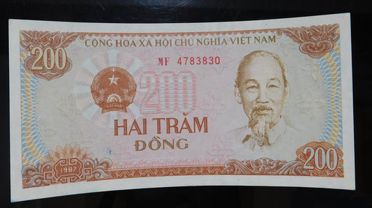 200 Dong