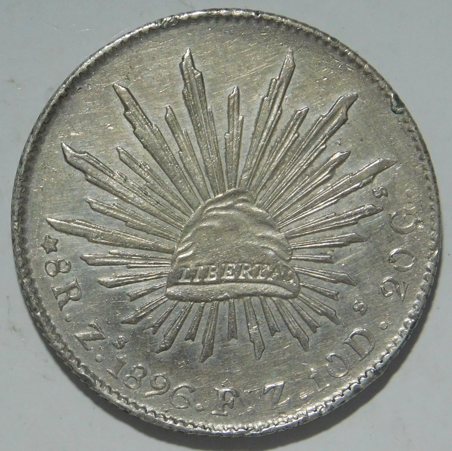 8 Reals 1896